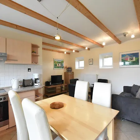 Apartment Lovely In With Garden *