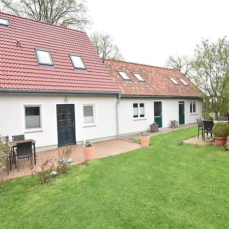 Apartment Lovely In With Garden Stellshagen